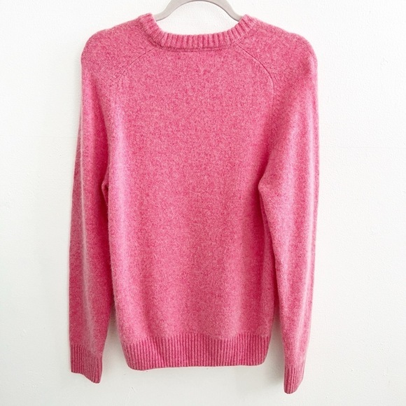 H&M Sweaters - H&M Pink Sweater Medium Crew Neck Long Sleeve Ribbed Hem bubble pink NWOT